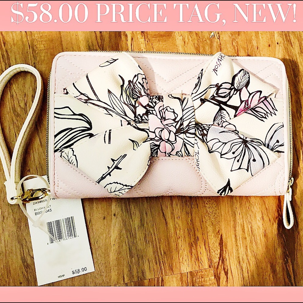 NWT Betsy Johnson Clutch Blush w/Floral Accent Bow